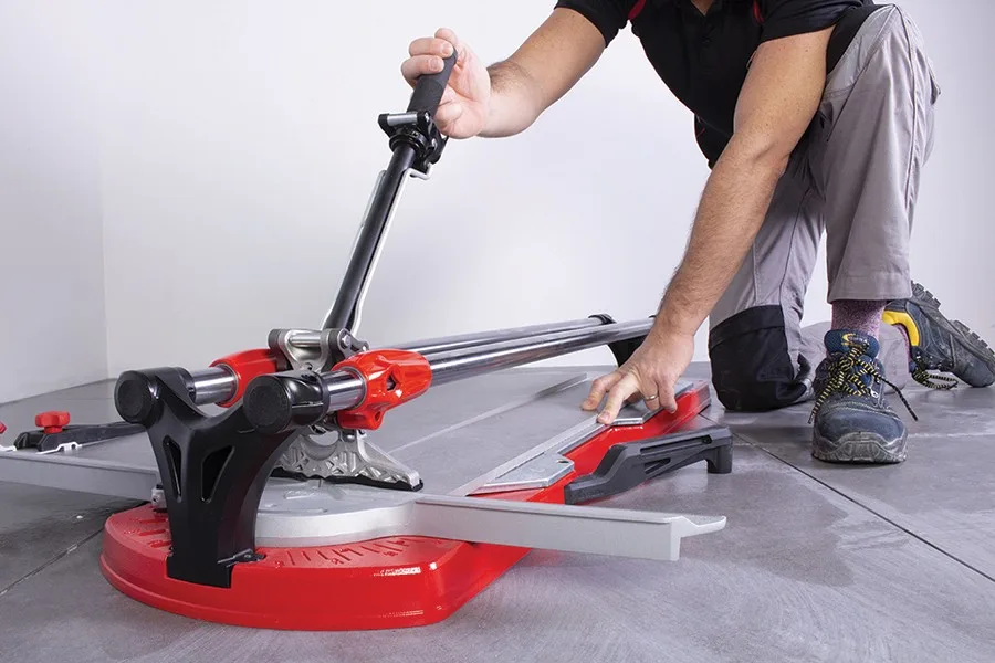 Professional ceramic and porcelain tiling work