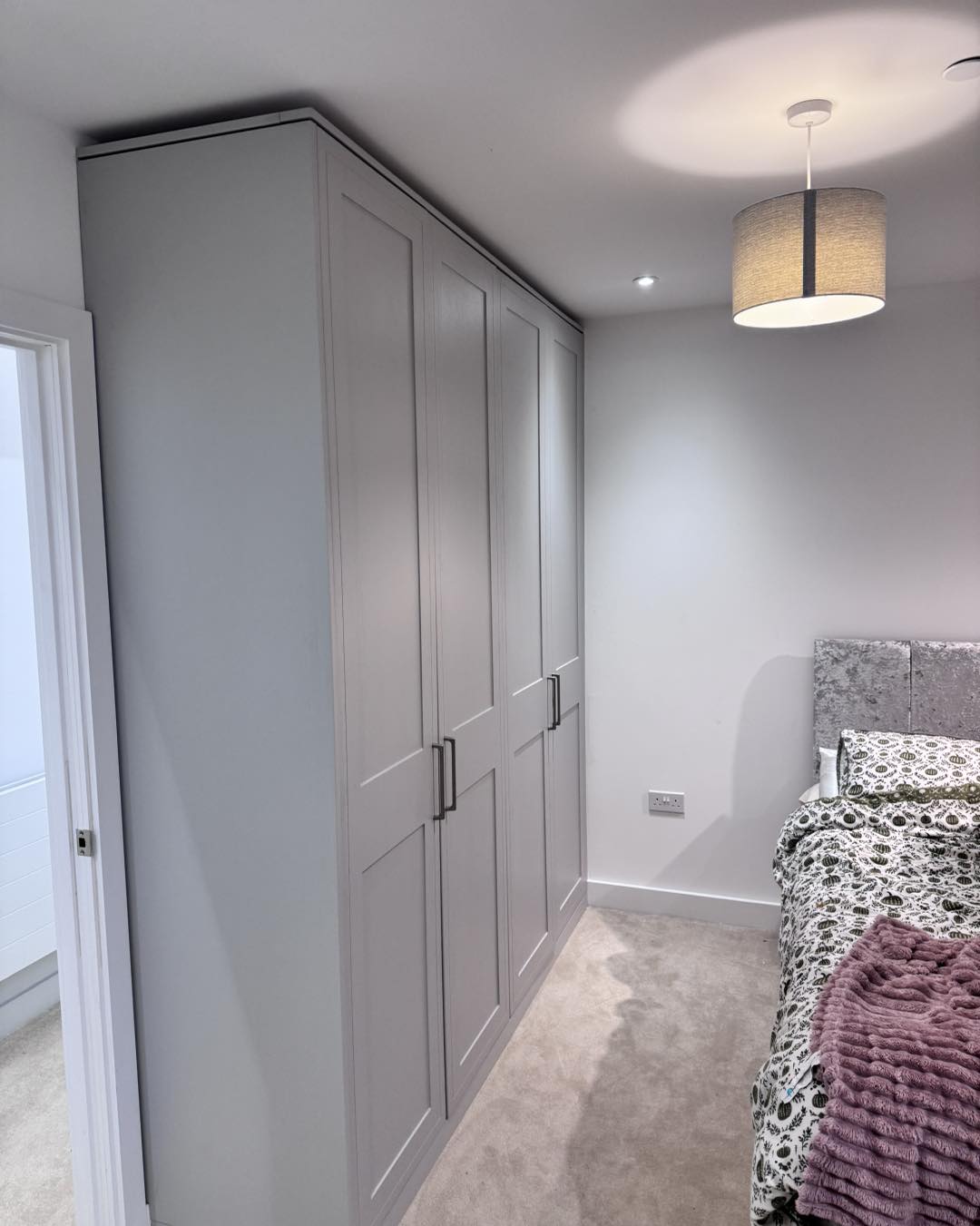 Custom Fitted Wardrobe